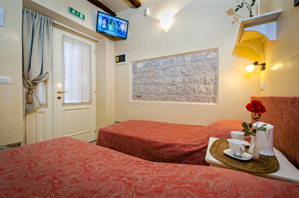 Guest House Sotto I Volti Centro Storico Rovinj Zewnętrze zdjęcie