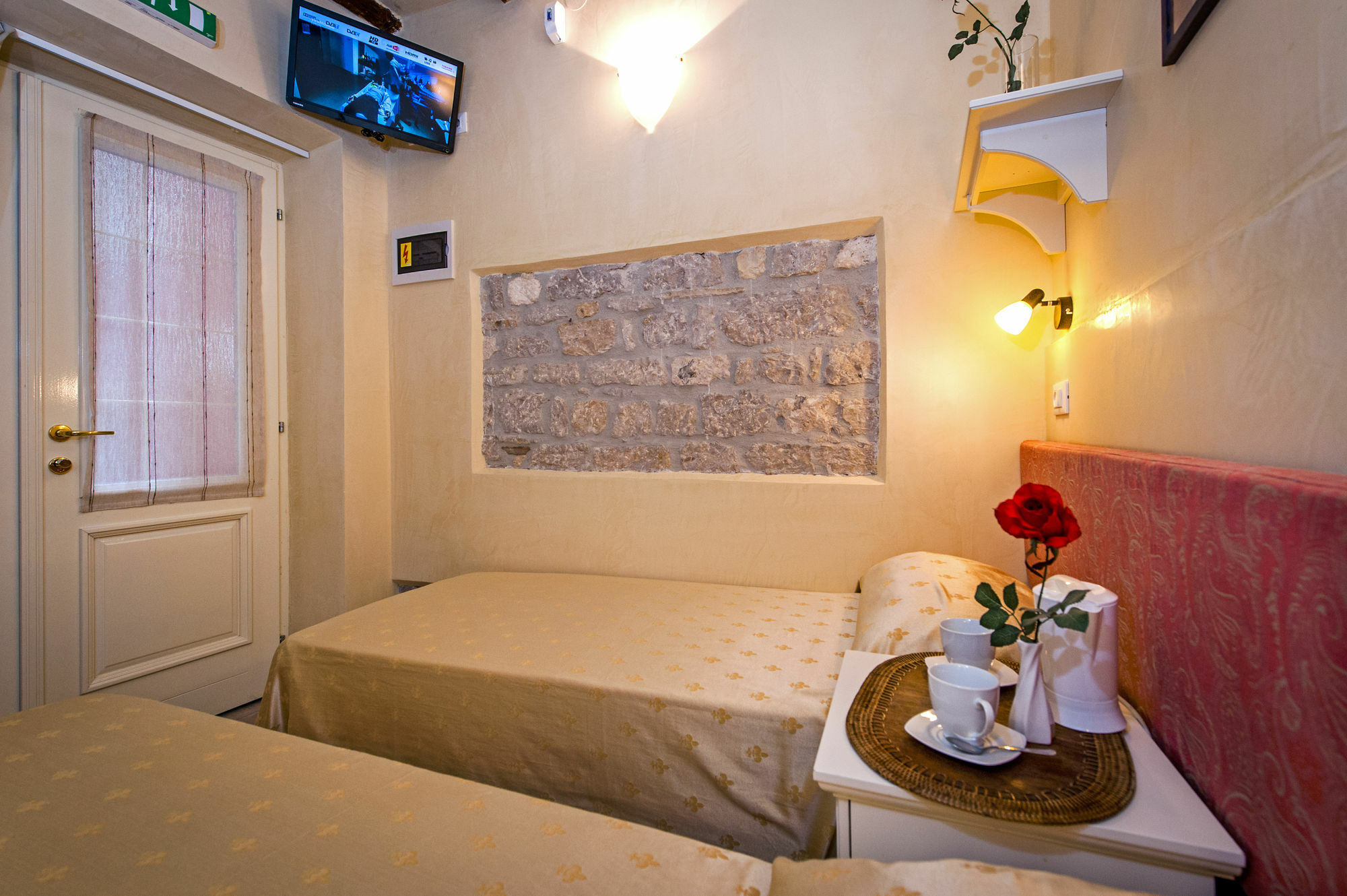 Guest House Sotto I Volti Centro Storico Rovinj Zewnętrze zdjęcie